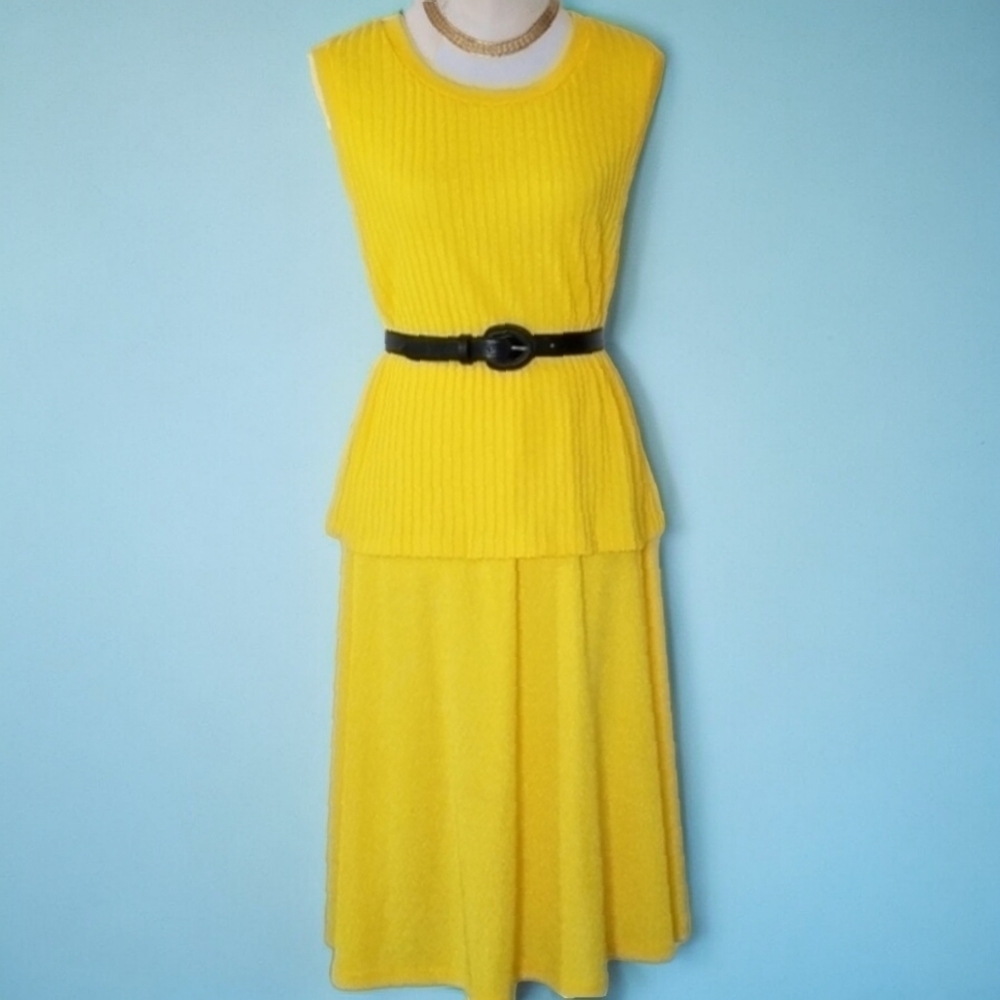 Vintage 80's Caron of Chicago Yellow Skirt… - Picture 8 of 9
